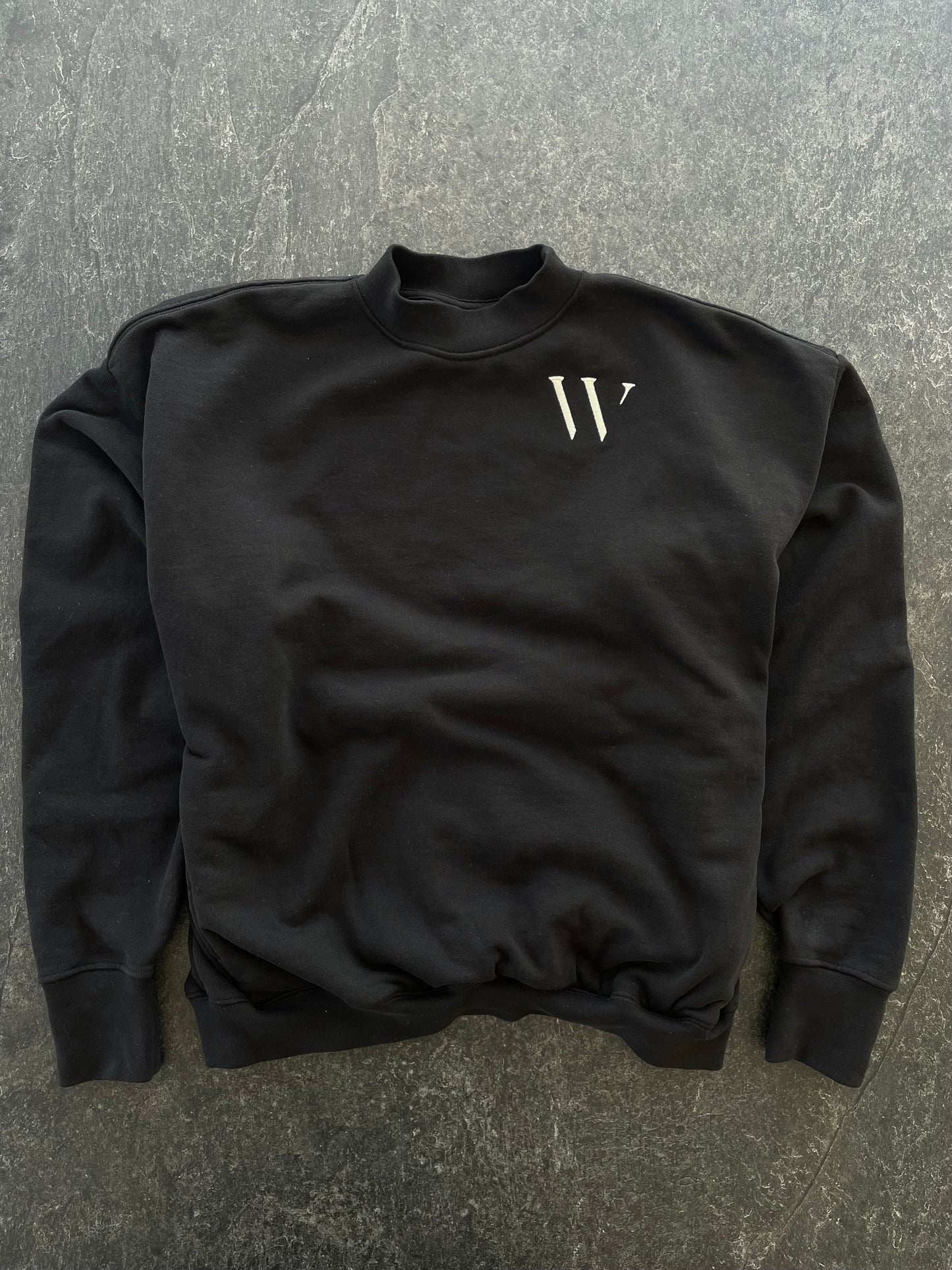 Black crewneck Whip sweat shirt